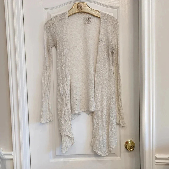 *Free With Purchase*Asymmetrical  Sweater - Picture 5 of 15